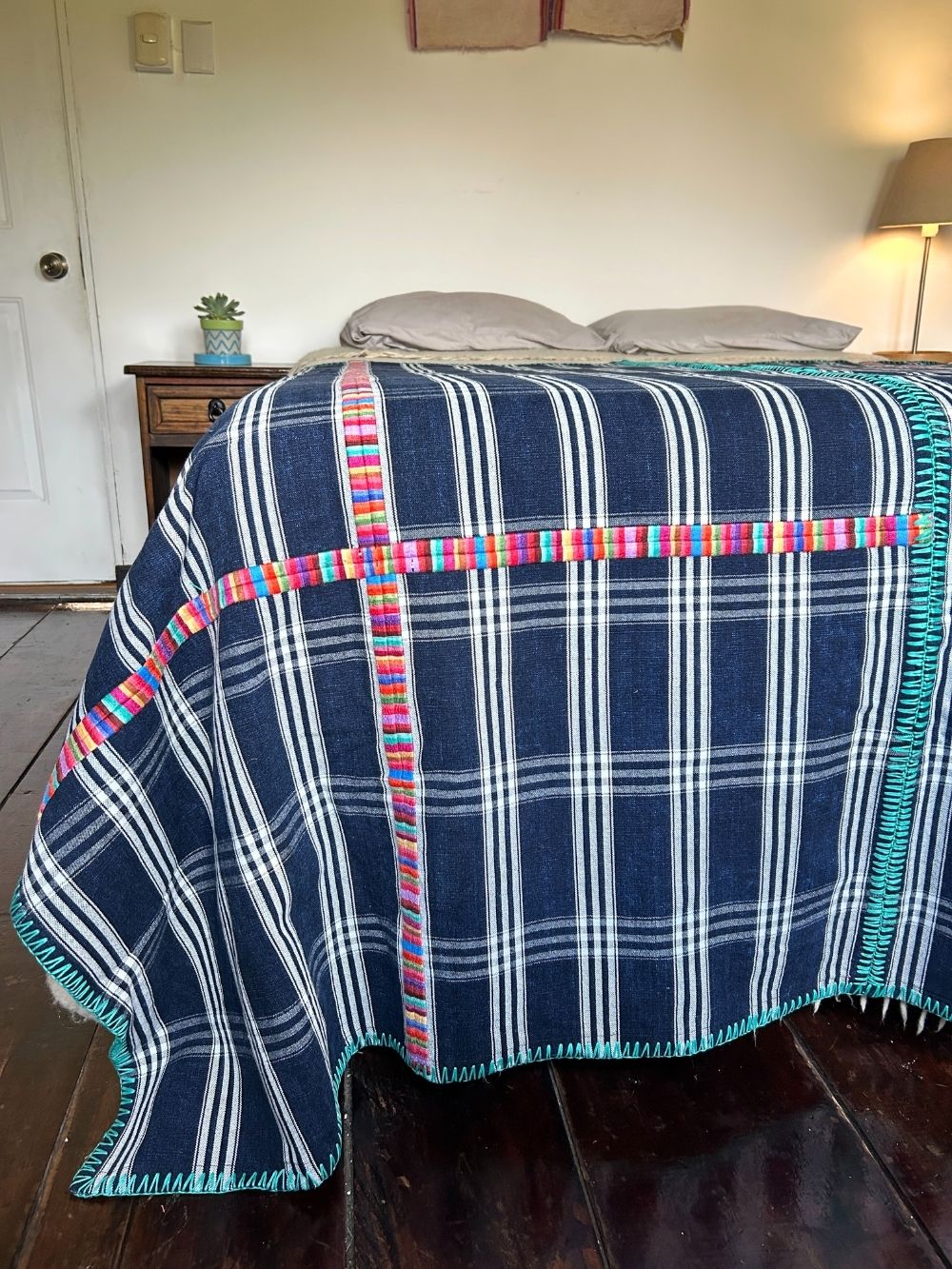 All-Purpose Corte Throw 12