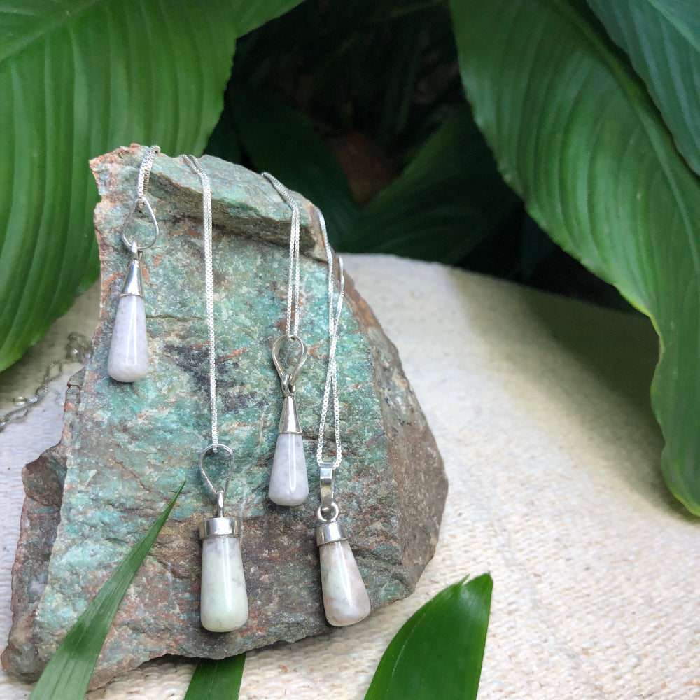 Water Drop Jade Pendant - Lilac