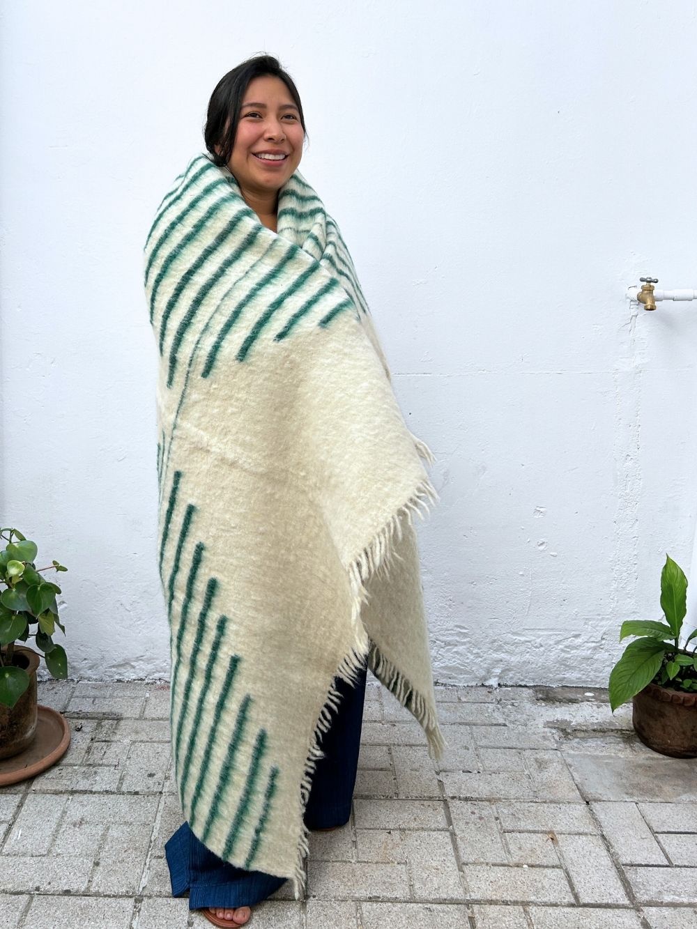 Momostenango Wool Blanket: Verde Stripes
