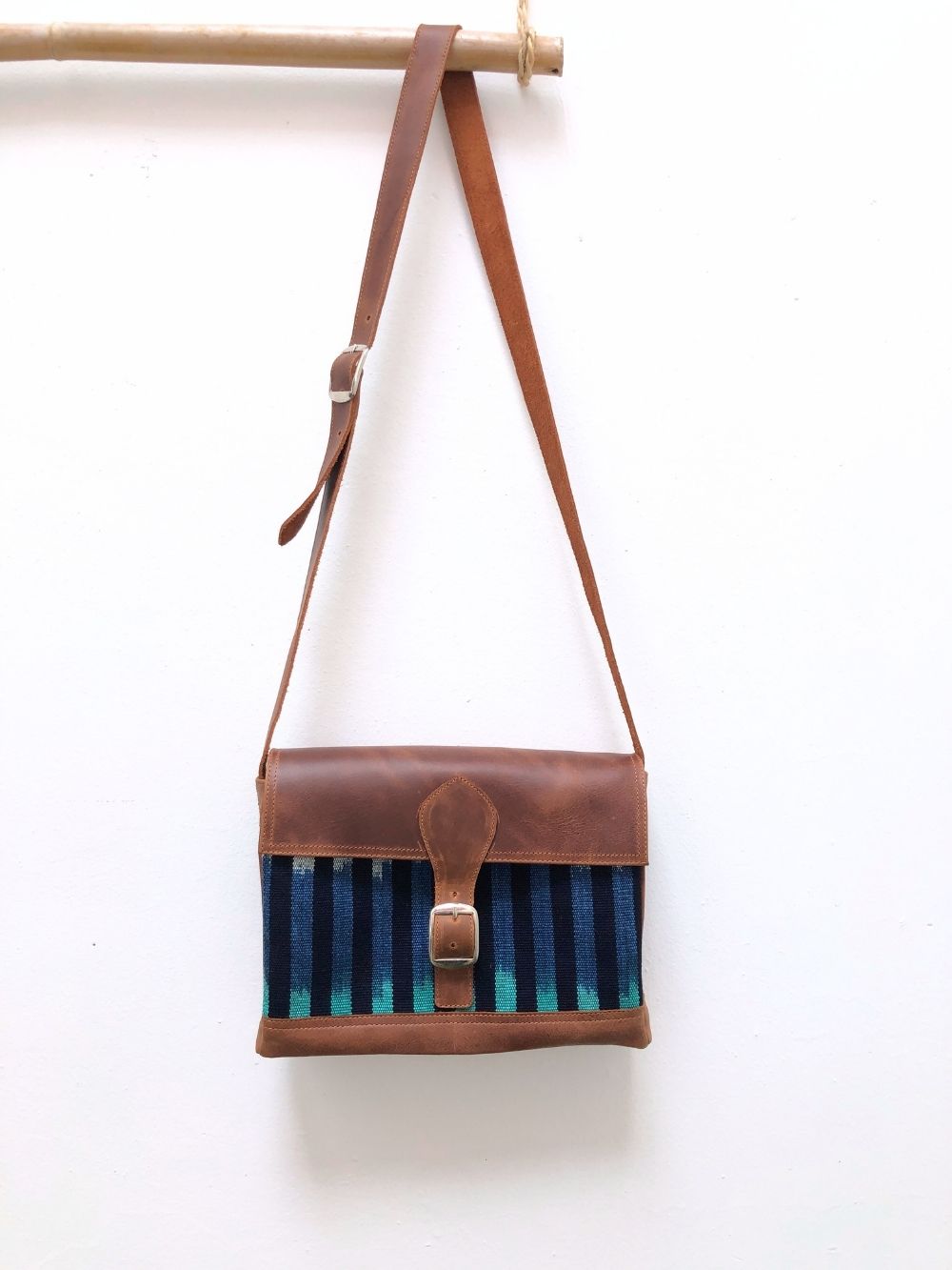 Mini Messenger: Indigo Dreams
