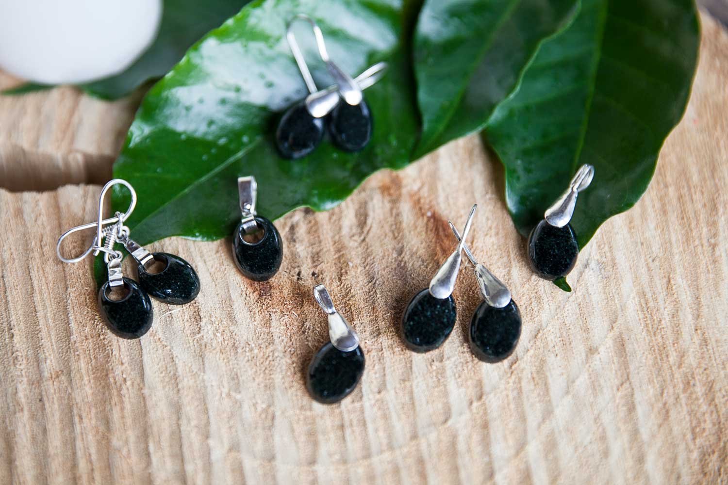 Oval Jade Earrings and Necklace Set - Dark Green