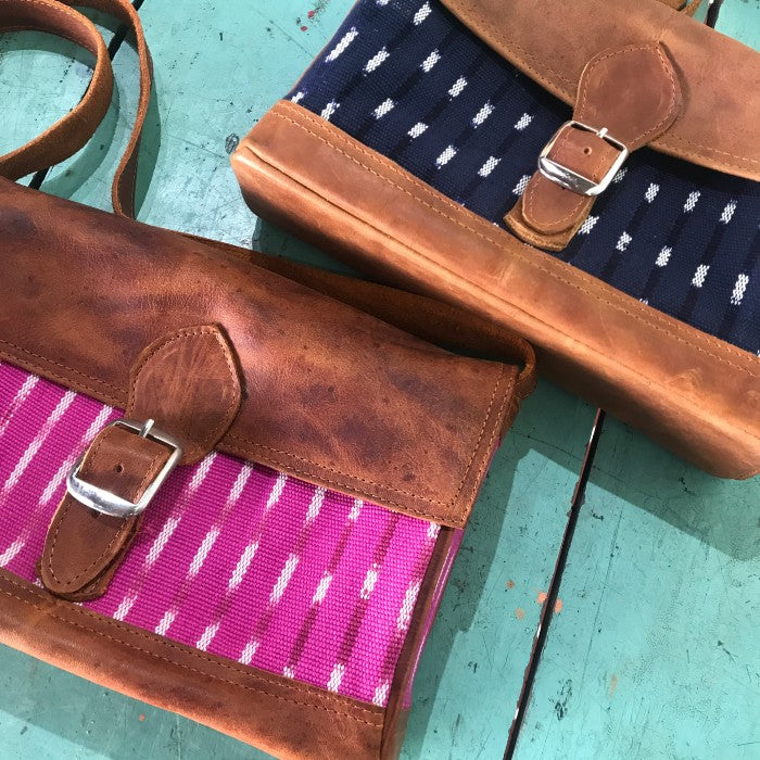 Mini Messenger: Bougainvillea