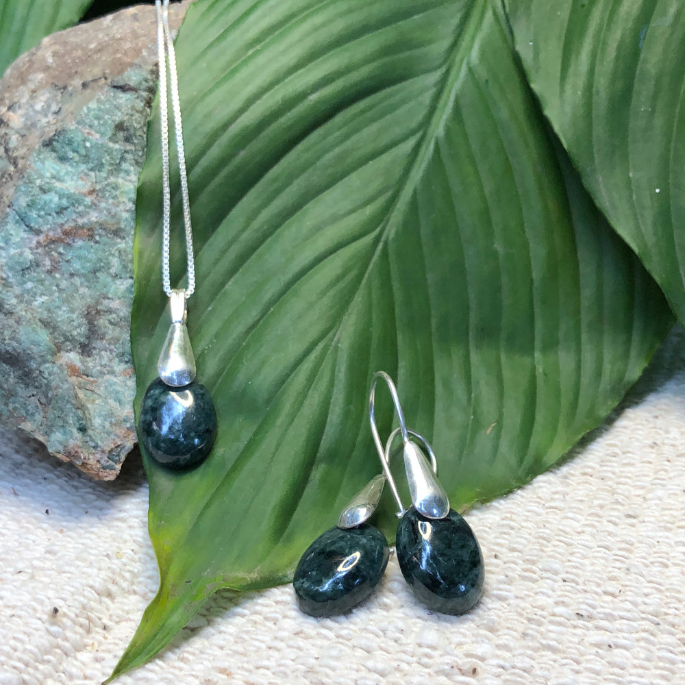 Oval Jade Earrings and Necklace Set - Medium Green