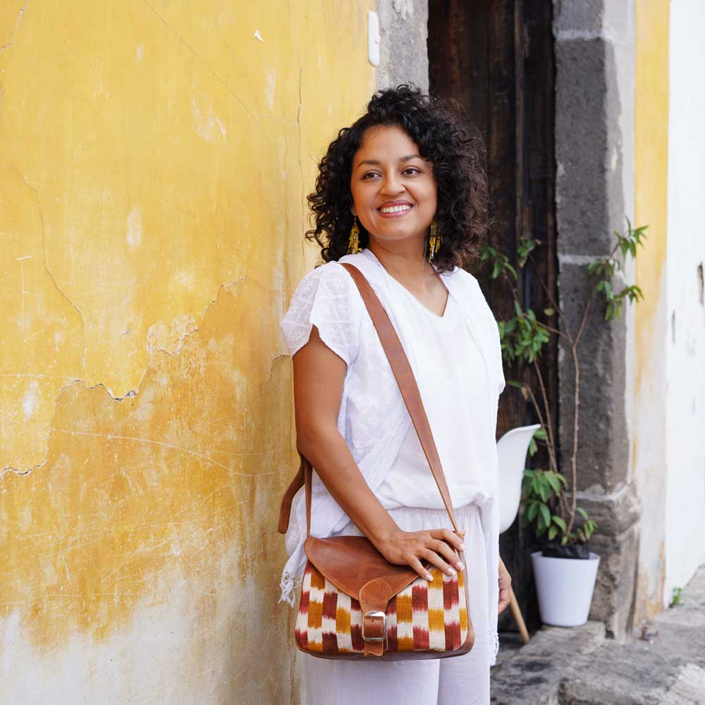 Crossbody in Palo de la Vida