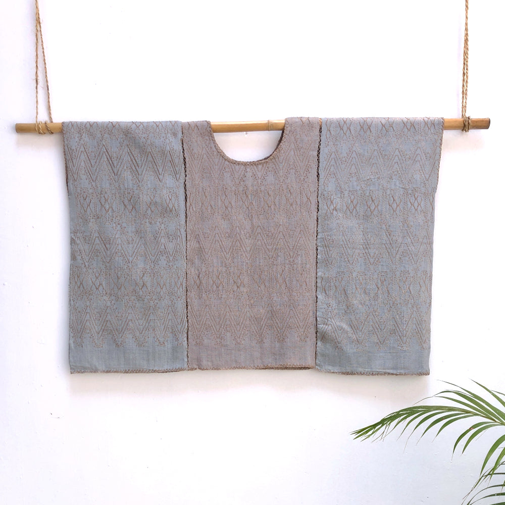 Two-Toned Clouds of Cobán in Light Greys + Pepper (L)