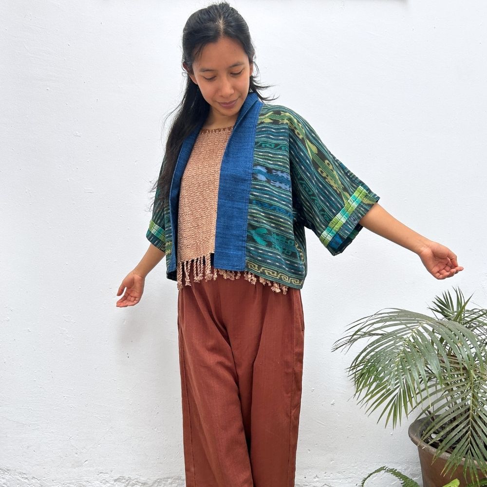 The Aiko Cropped Jacket: Corte 1 (S/M)