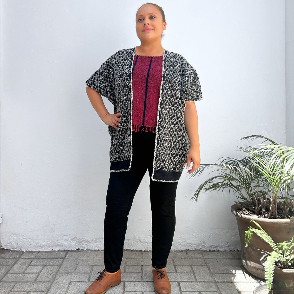 Picbil Handspun Cloud Cardigan: Black & White (M/L)