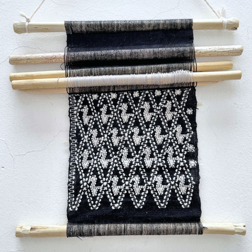 Mini Picbil Loom: Naturally-dyed Carbon Black & Natural white