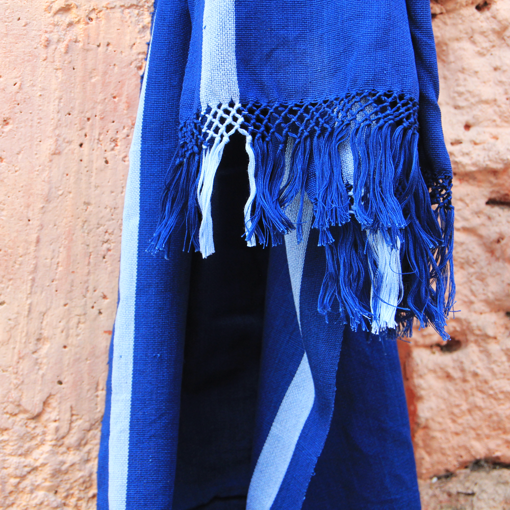 Naturally-dyed Footloom Scarf