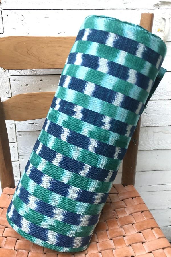 Messenger in Agua Ikat