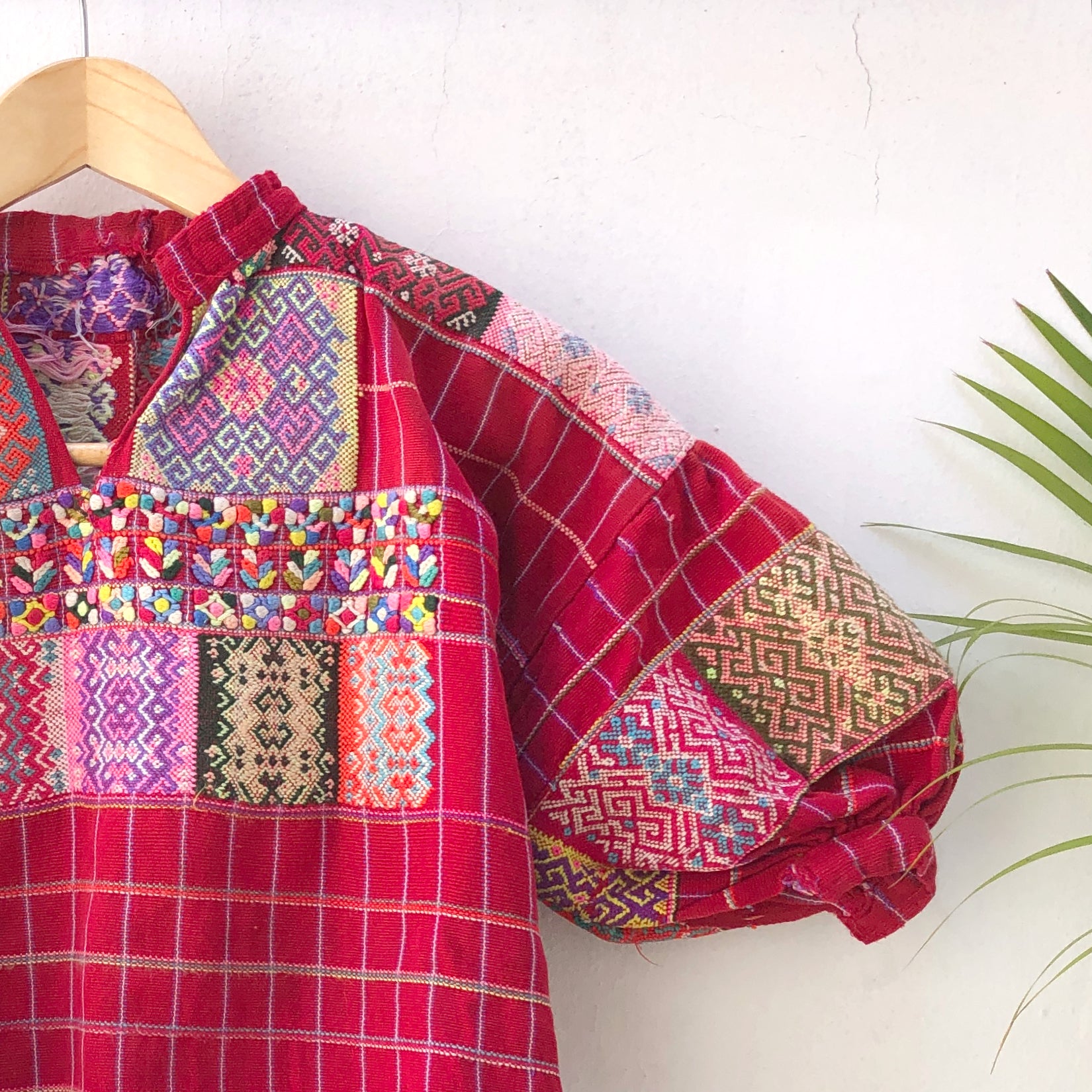 Vintage 12: Huipil Santiago Chimaltenango