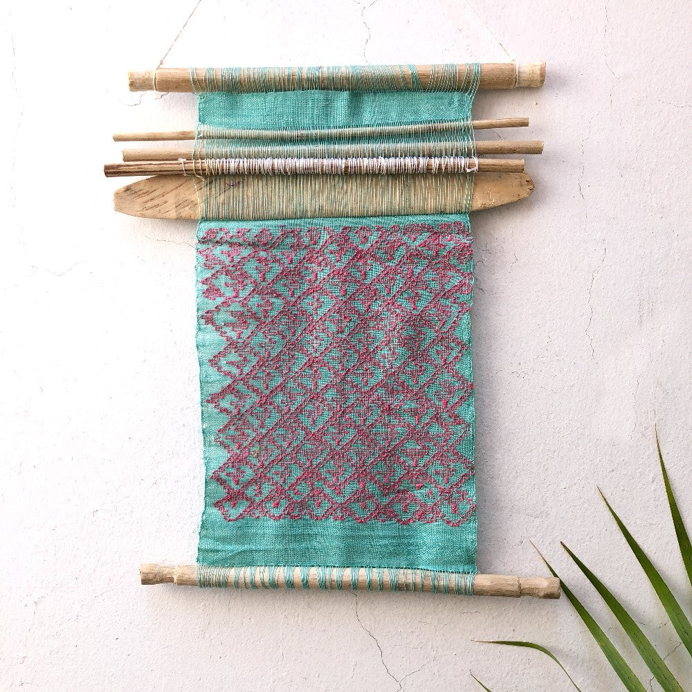 Mini Picbil Loom: Naturally-dyed Mint & Hot Pink