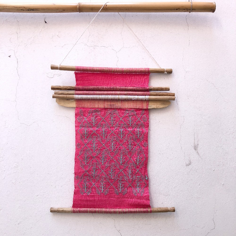 Mini Picbil Loom: Naturally-dyed Rose & Mint