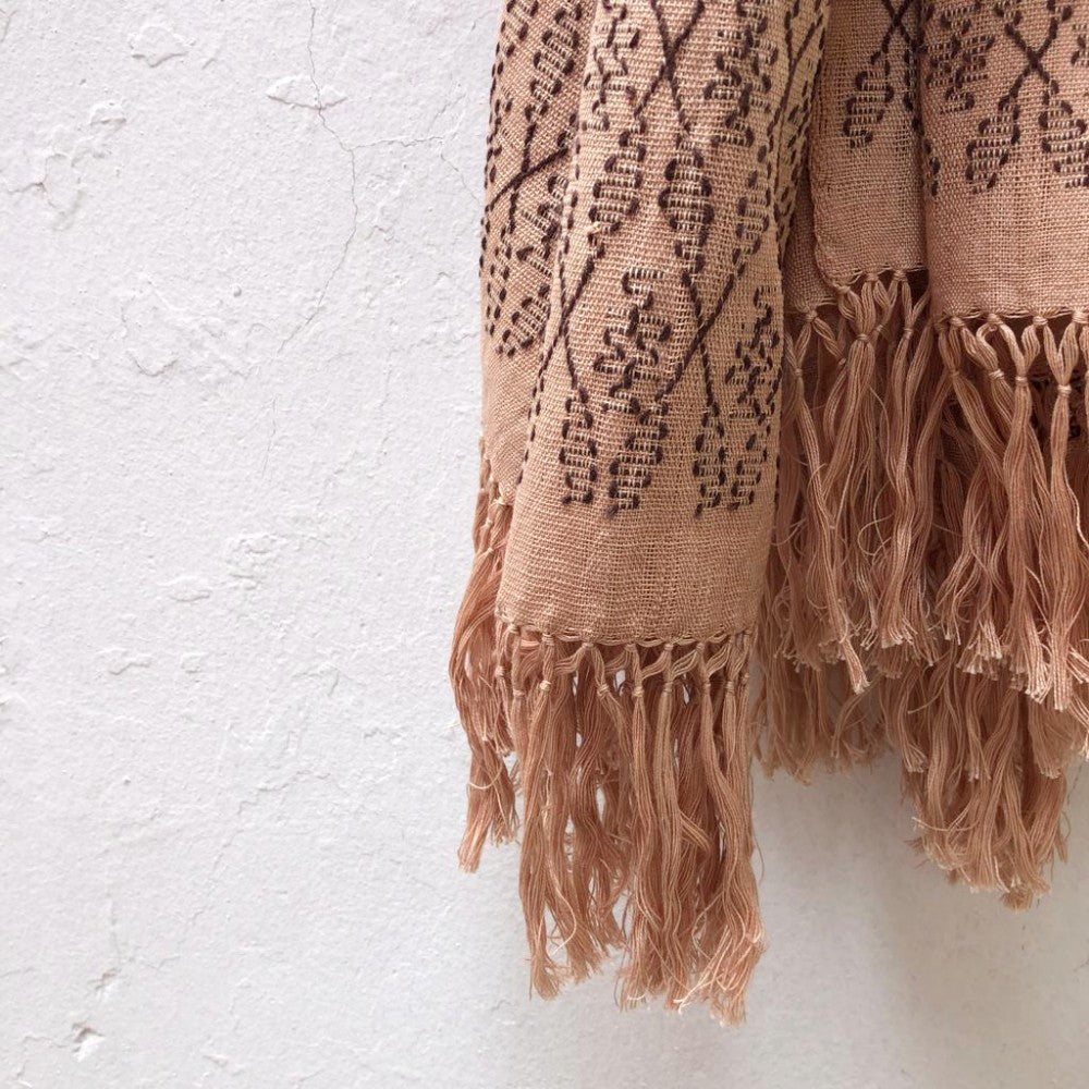 Picbil Shawl in Coconut and Coffee
