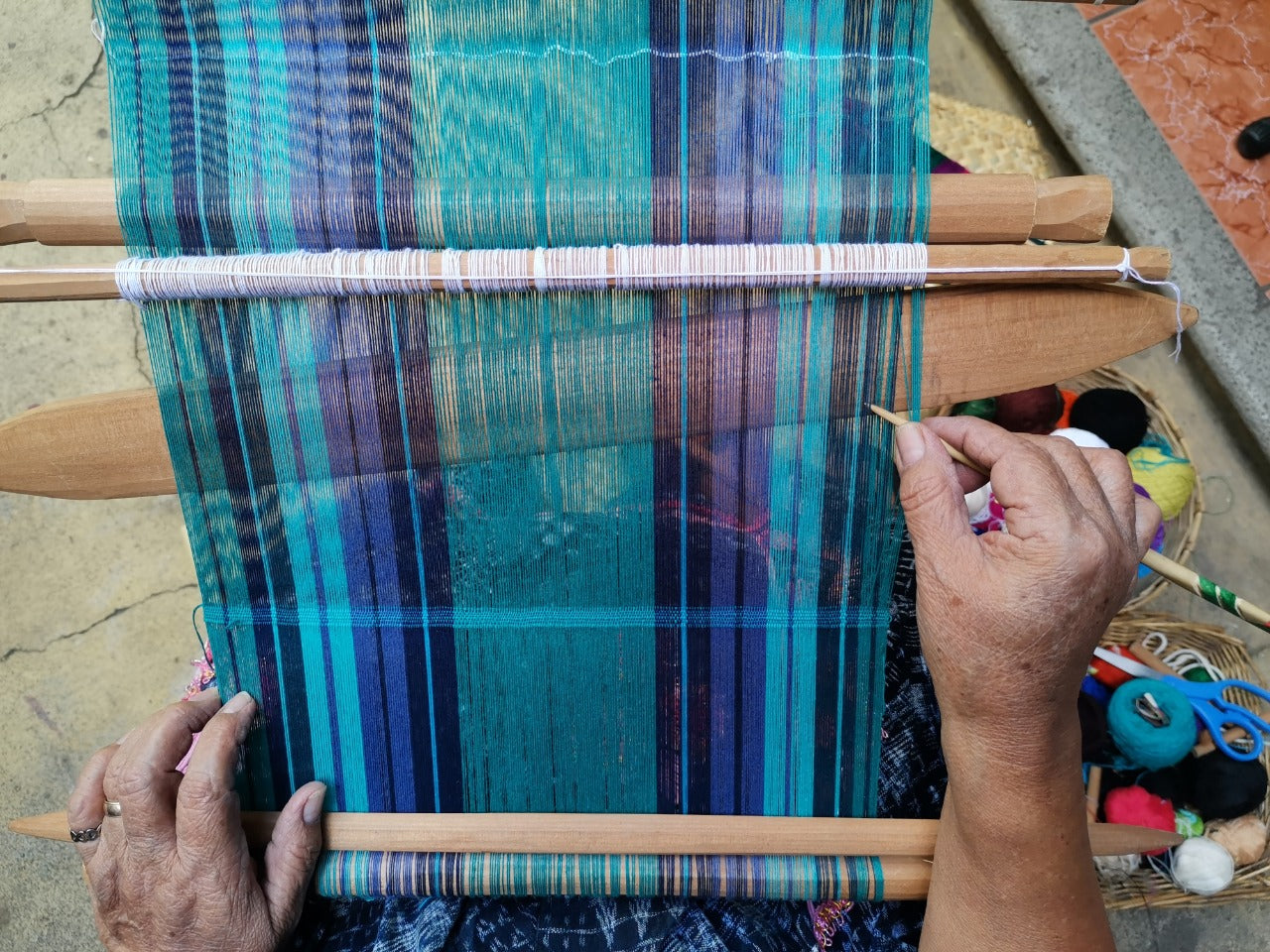 Intermediate Loom Set-Up with Doña Lidia (Online) / TBD