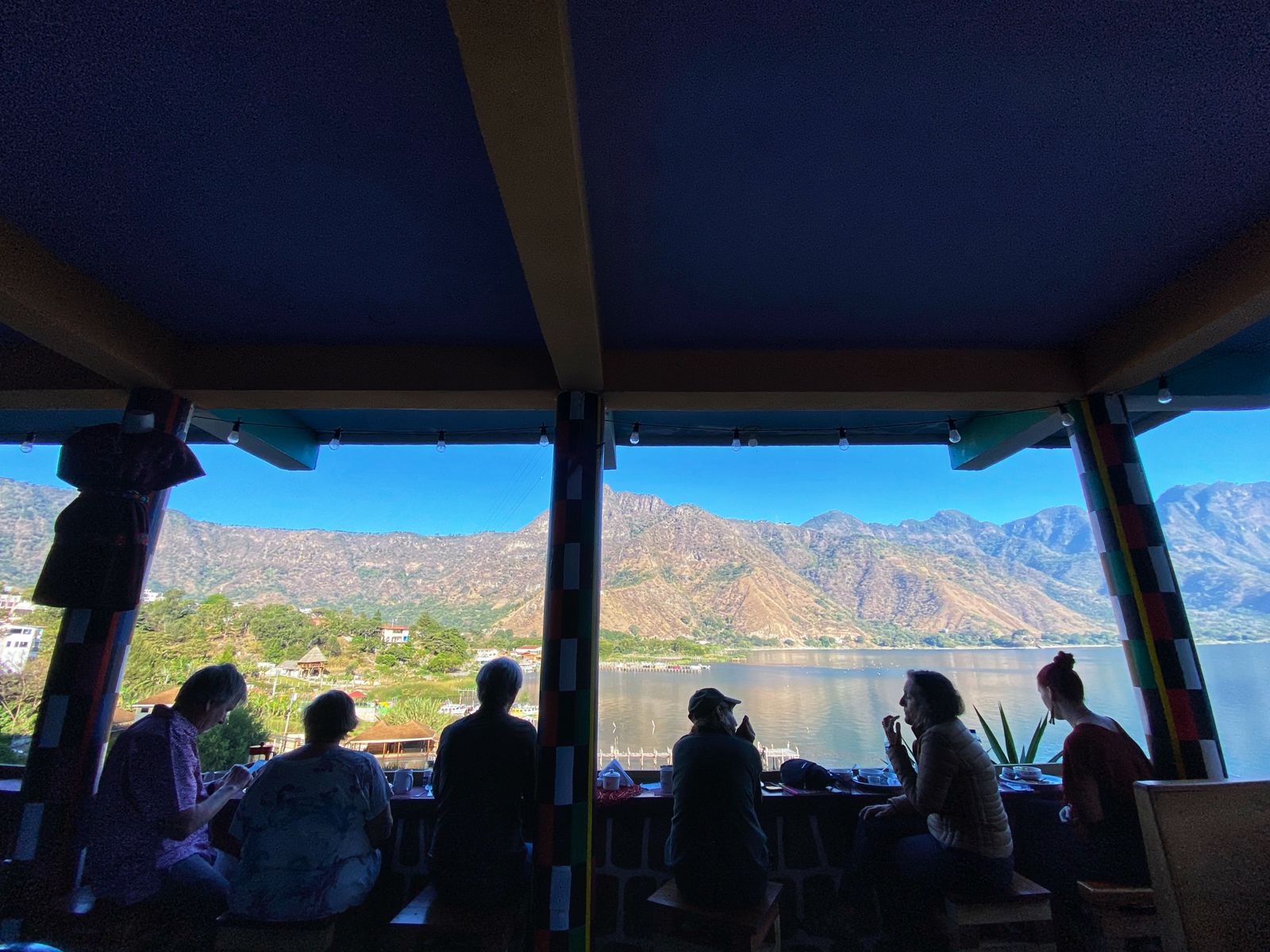 Group participants enjoy breakfast with a view at Lake Atitlán