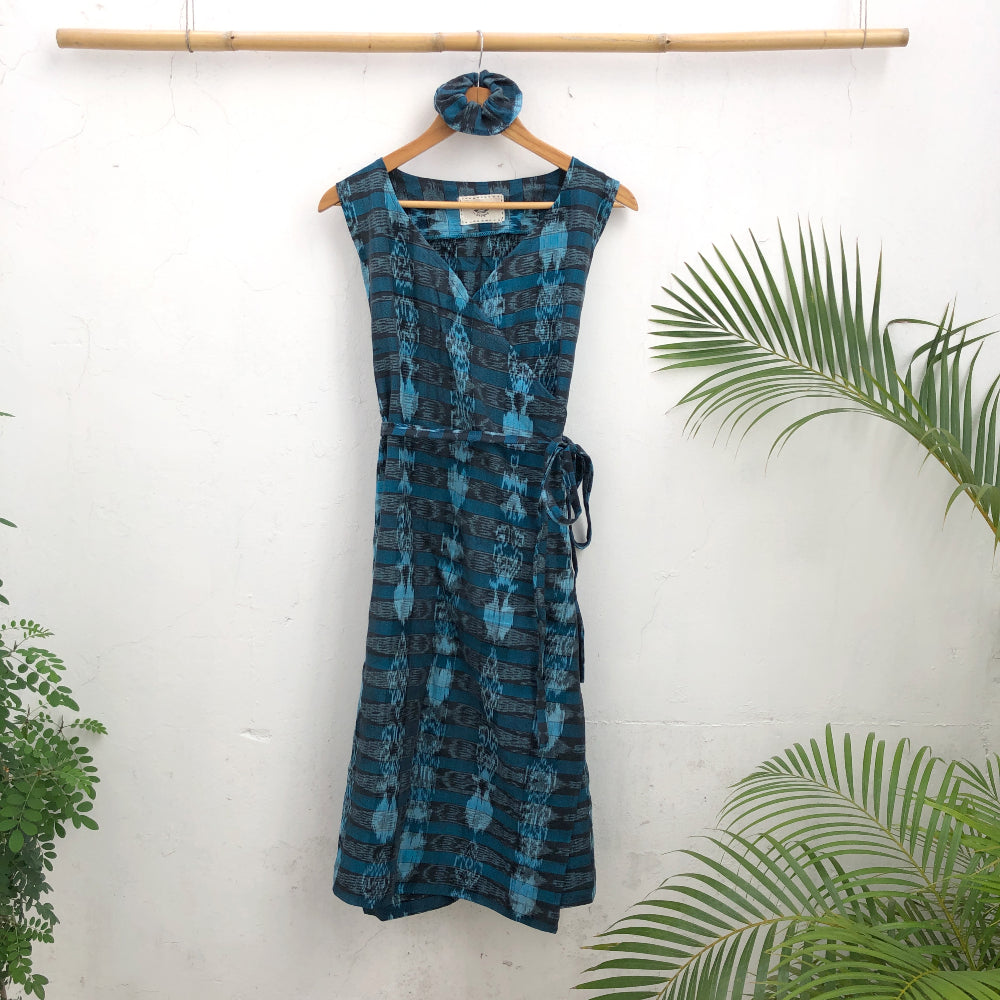 Corte Wrap Dress 45: size M/L