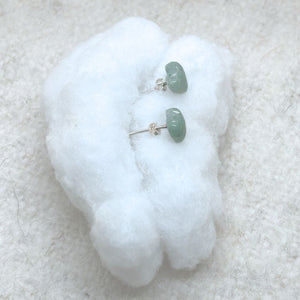pair Heart-Shaped Light Green Jade Stud Earrings