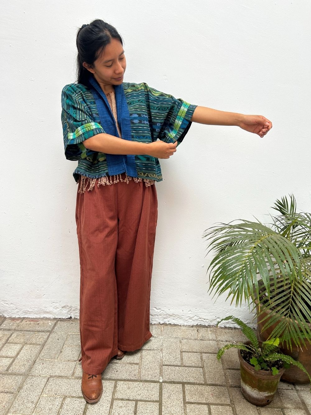 The Aiko Cropped Jacket: Corte 1 (S/M)