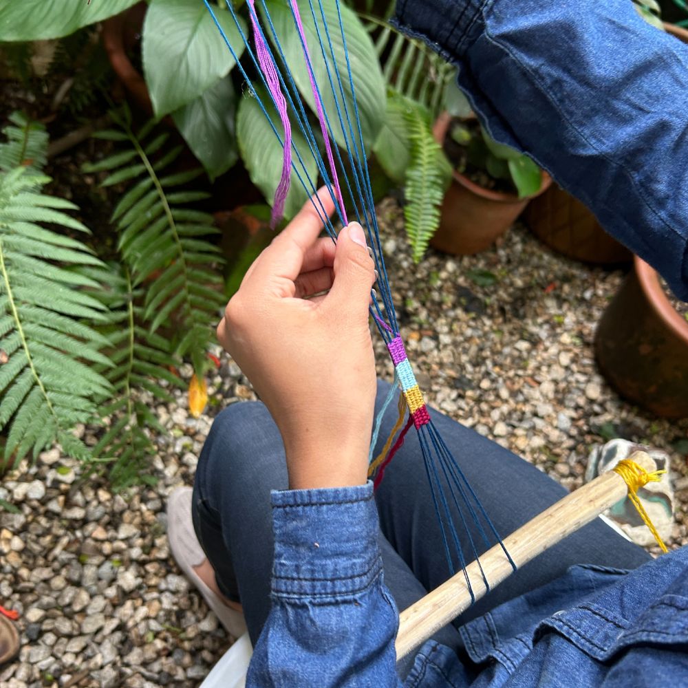 Private Class: Weave your own "pulsera" bracelet / Contact us to schedule