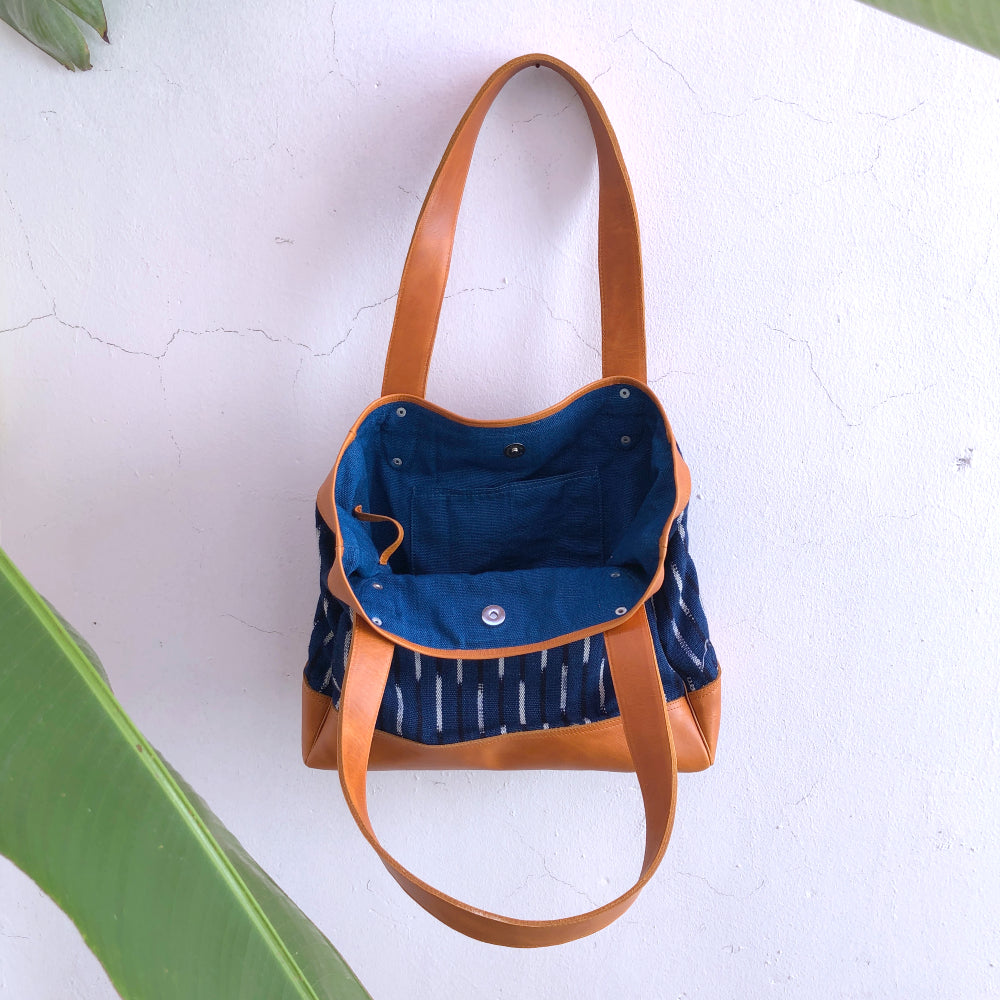 Stars in the Sky Tote with indigo lining