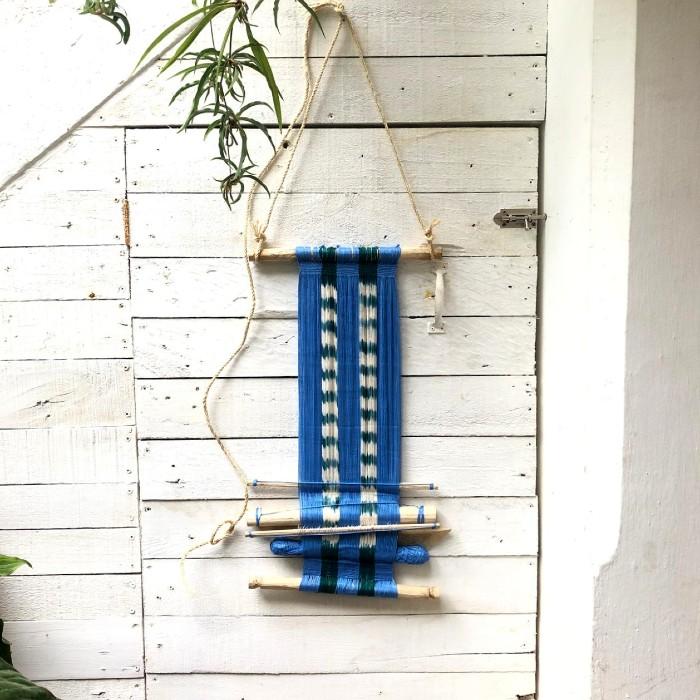 Beginner's Loom Weaving Class – Assembly: gather + create