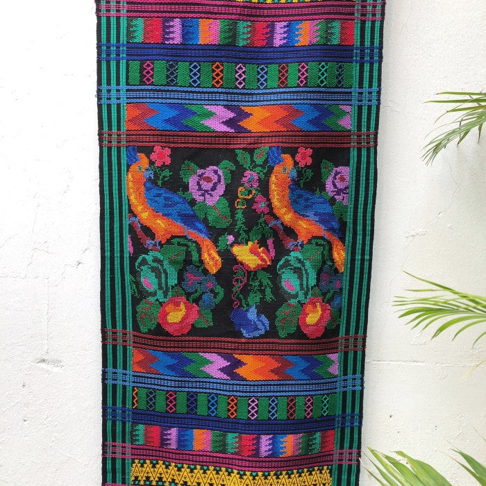 Table Runner Doña Lidia 3: Two Parrots